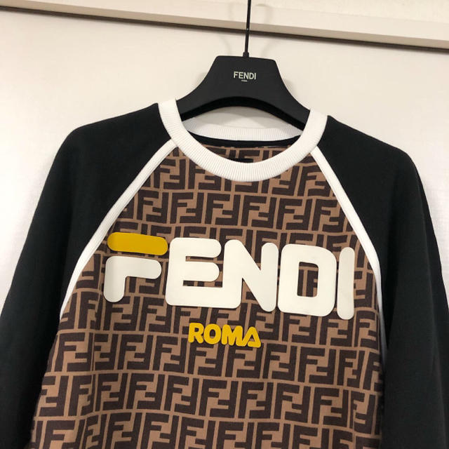 FENDI(フェンディ)のフェンディマニア FENDI×FILA トレーナー レディースのトップス(トレーナー/スウェット)の商品写真