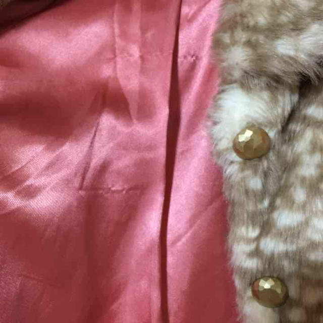 titty&co(ティティアンドコー)のtitty&co.バンビ柄コート レディースのジャケット/アウター(毛皮/ファーコート)の商品写真