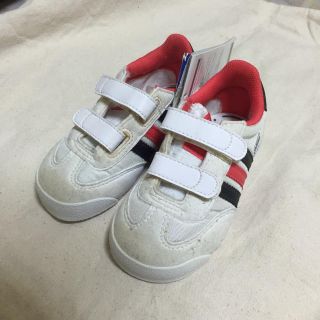 アディダス(adidas)のadidasベビーシューズ(スニーカー)