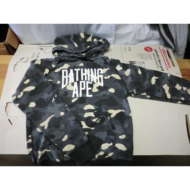 A BATHING APE(アベイシングエイプ)のP033　アベイシング　エイプ　スウェットパーカー　価格変更					 メンズのトップス(パーカー)の商品写真