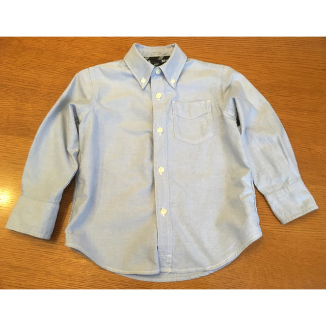 GAP(ギャップ)のGAP ボタンダウンシャツ　水色110 フォーマル キッズ/ベビー/マタニティのキッズ服男の子用(90cm~)(ドレス/フォーマル)の商品写真