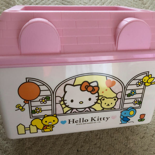 ハローキティ(ハローキティ)の専用　キティちゃん お家型ボックス  スタッキングBOX 小物入れ　収納ボックス エンタメ/ホビーのおもちゃ/ぬいぐるみ(キャラクターグッズ)の商品写真