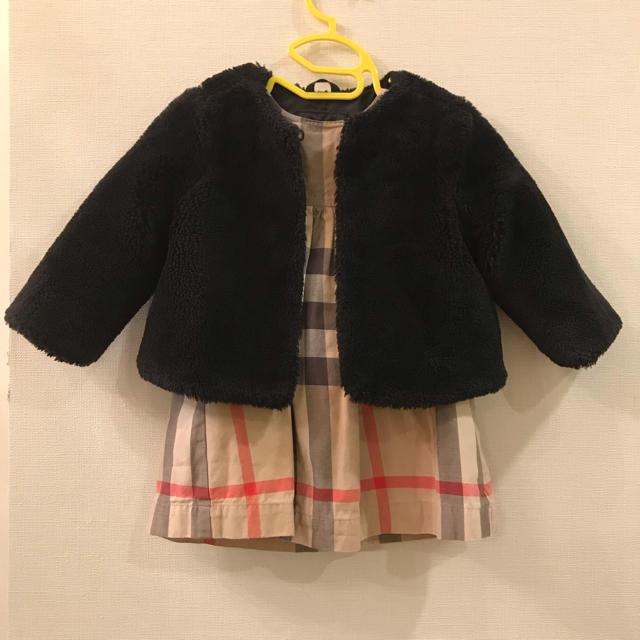 babyGAP(ベビーギャップ)のbabyGAP フェイクファー　アウター キッズ/ベビー/マタニティのキッズ服女の子用(90cm~)(ジャケット/上着)の商品写真