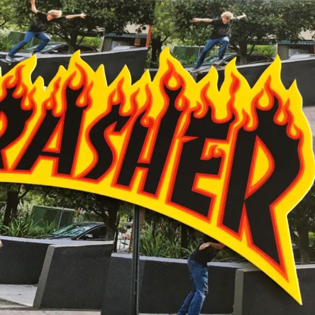 THRASHER(スラッシャー)のTHRASHERスラッシャーUS限定型抜きファイヤーロゴバナーステッカー メンズのファッション小物(その他)の商品写真