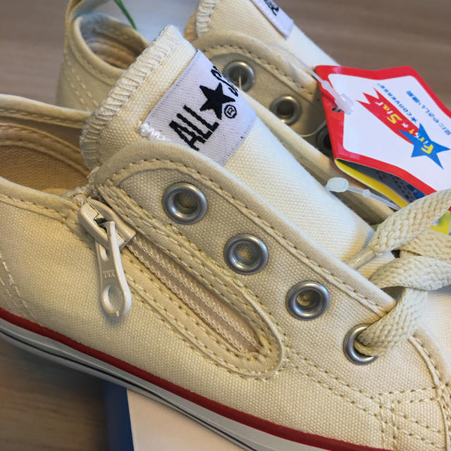 CONVERSE(コンバース)のコンバース　オールスター　16センチ　白　ホワイト　新品 キッズ/ベビー/マタニティのキッズ靴/シューズ(15cm~)(スニーカー)の商品写真