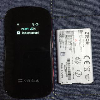 ソフトバンク(Softbank)の★送料込 ポケットWi-Fi 007Z Softbank おまけ付き★(PC周辺機器)