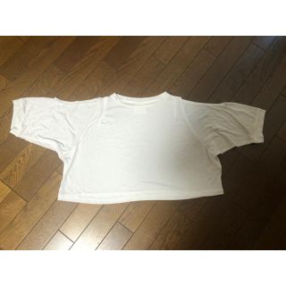 センスオブプレイスバイアーバンリサーチ(SENSE OF PLACE by URBAN RESEARCH)の【新品】【未使用】【美品】肩出しトップス(Tシャツ/カットソー(半袖/袖なし))