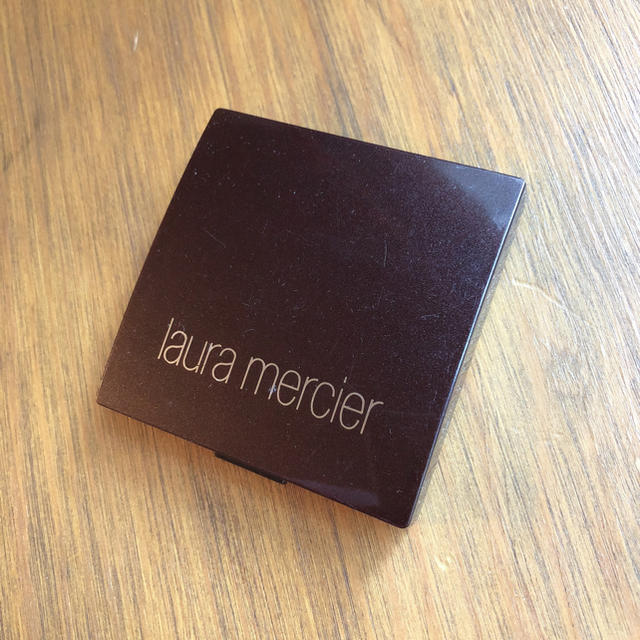 laura mercier(ローラメルシエ)のローラメルシエ　シマーブロック　ギルティッドガーデン コスメ/美容のベースメイク/化粧品(フェイスカラー)の商品写真
