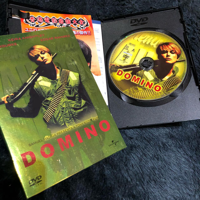 UNIVERSAL ENTERTAINMENT(ユニバーサルエンターテインメント)のドミノ DVD DOMINO エンタメ/ホビーのDVD/ブルーレイ(外国映画)の商品写真