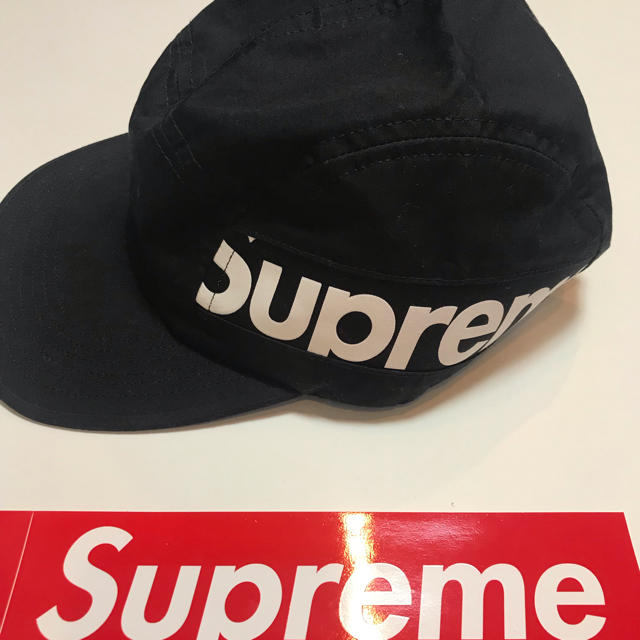 Supreme(シュプリーム)のsupreme 2018AW サイドロゴキャップ BLACK メンズの帽子(キャップ)の商品写真