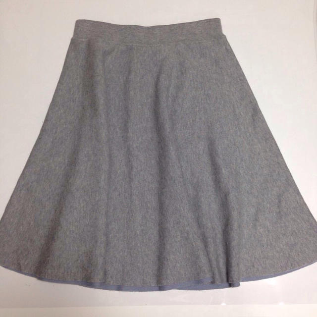 moussy(マウジー)のフレアSK レディースのスカート(ひざ丈スカート)の商品写真