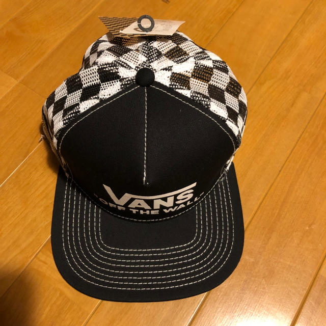 VANS(ヴァンズ)の新品vansメッシュキャップ メンズの帽子(キャップ)の商品写真