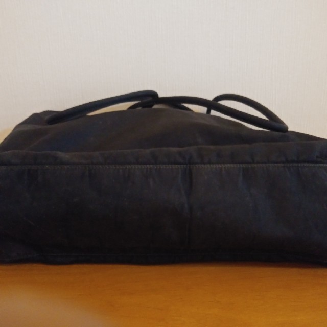 PRADA(プラダ)のPRADA　黒　バッグ　正規品 レディースのバッグ(ショルダーバッグ)の商品写真