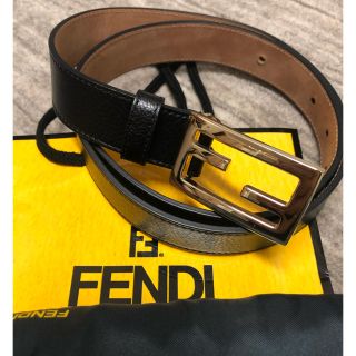 フェンディ(FENDI)のフェンディ FENDI レディースベルト 黒 【美品】(ベルト)