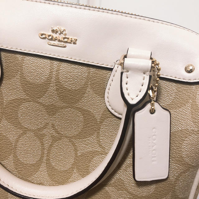 COACH(コーチ)のcoach ハンドバッグ　値下げ レディースのバッグ(ハンドバッグ)の商品写真