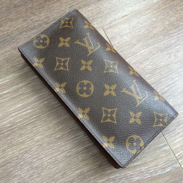 Shop Louis Vuitton PORTEFEUILLE SARAH Sarah Wallet (M80726) by lufine