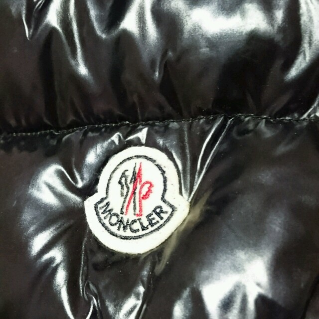 MONCLER(モンクレール)のモンクレール*ダウンベスト レディースのジャケット/アウター(ダウンベスト)の商品写真