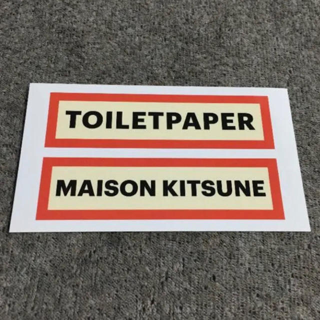 MAISON KITSUNE'(メゾンキツネ)のメゾンキツネ　ステッカー レディースのレディース その他(その他)の商品写真