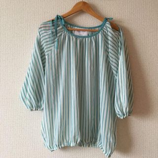 フェリシモ(FELISSIMO)のエムトロワ ストライプトップス(カットソー(長袖/七分))