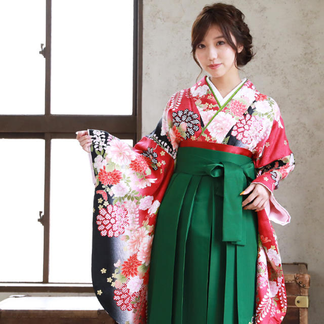 卒業式 袴4点セット 赤地に黒ぼかし菊と藤19-hakama-018-4set