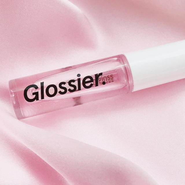 Sephora(セフォラ)のglossier lip gloss日本未入荷  コスメ/美容のベースメイク/化粧品(リップグロス)の商品写真