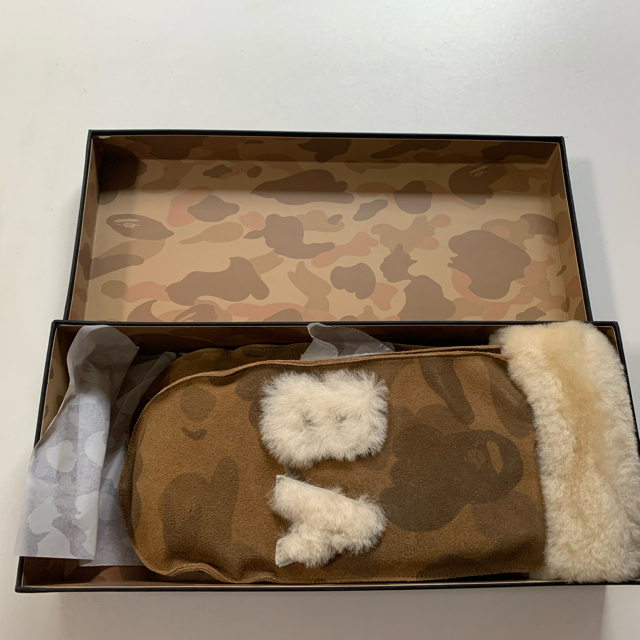 A BATHING APE - ape bape x ugg mittens L 手袋の通販 by derex's ...