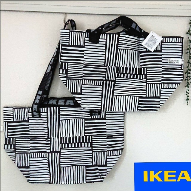 IKEA(イケア)のIKEA フィスラエコバッグ 2枚セット(ロゴ入り) インテリア/住まい/日用品のキッチン/食器(収納/キッチン雑貨)の商品写真
