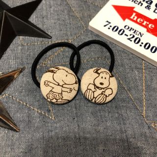 ピーナッツ(PEANUTS)のスヌーピー PEANUTS くるみボタンヘアゴム (ヘアアクセサリー)