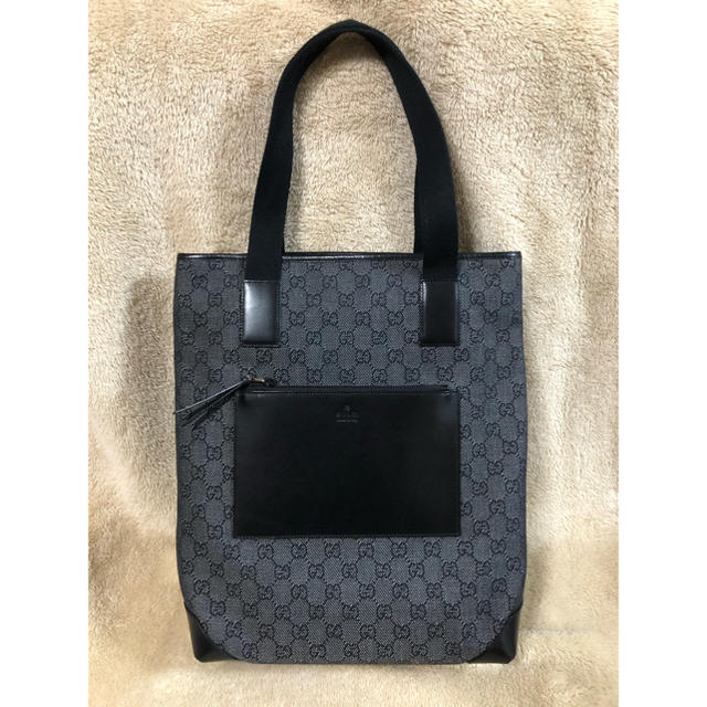 Gucci(グッチ)の★美品 GUCCI グッチ バッグ シグネチャー柄 グレー★ レディースのバッグ(トートバッグ)の商品写真