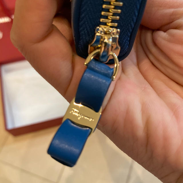 Salvatore Ferragamo(サルヴァトーレフェラガモ)のsakura様専用　Salvatore Ferragamo長財布 メンズのファッション小物(長財布)の商品写真