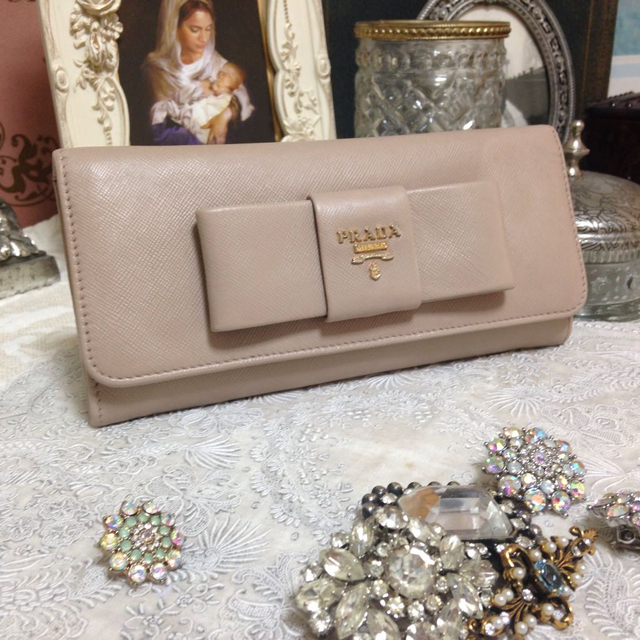 PRADA(プラダ)のプラダリボン 長財布 正規品 レディースのファッション小物(財布)の商品写真
