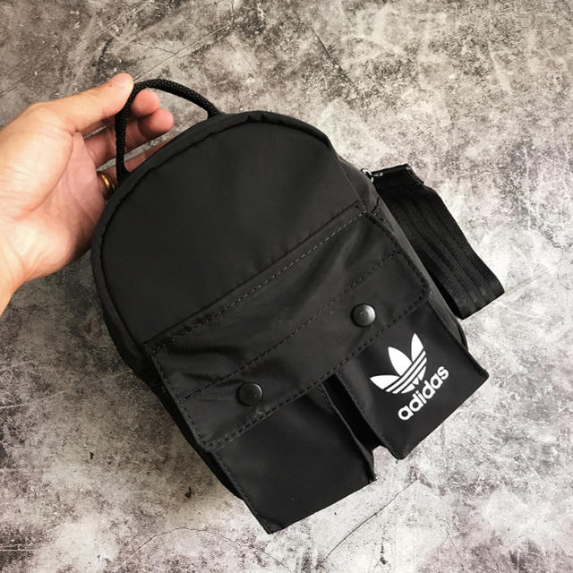 adidas(アディダス)のadidas Originals アディダスオリジナルス BACKPACK レディースのバッグ(リュック/バックパック)の商品写真