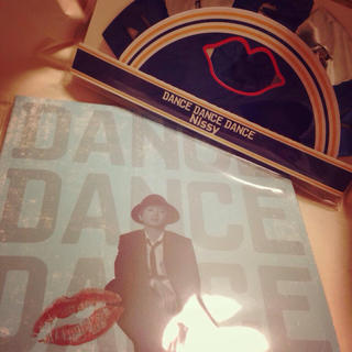 トリプルエー(AAA)のDANCE DANCE DANCE (ポップス/ロック(邦楽))
