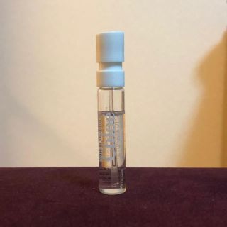 クロエ(Chloe)のクロエ　オードトワレ　1.2ml(香水(女性用))