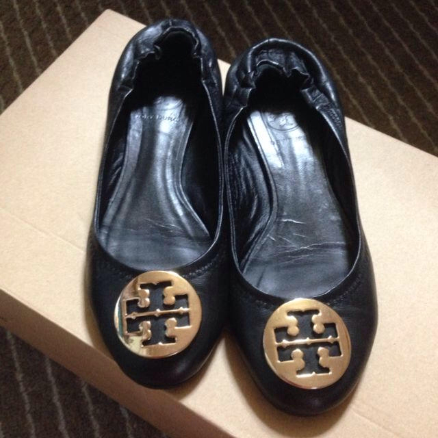 Tory Burch フラットシューズ