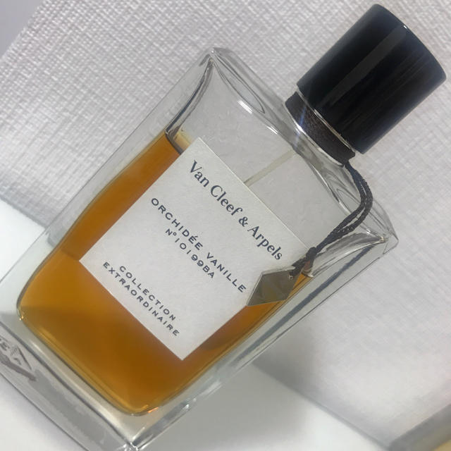 ヴァンクリーフ コスメ/美容 香水 レア香水オーキデバニラ 上品な香り 上品な香り