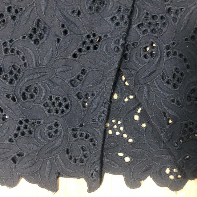 FRAY I.D(フレイアイディー)のFRAYI.D レースタイトスカート レディースのスカート(ひざ丈スカート)の商品写真
