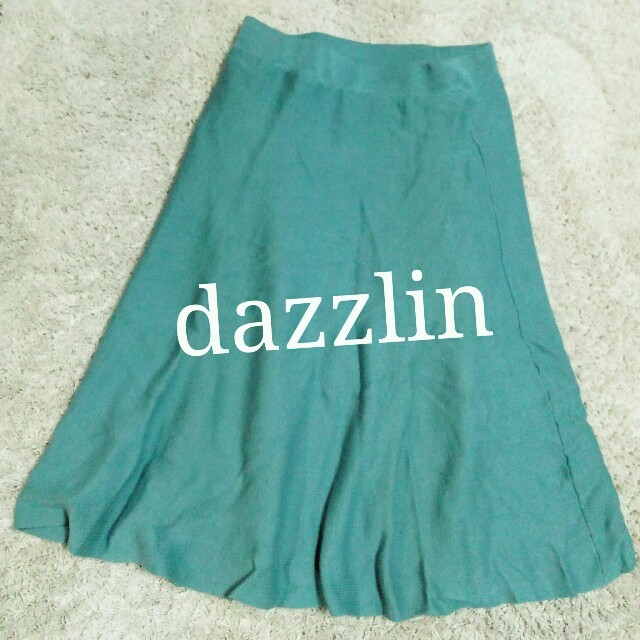 dazzlin(ダズリン)のﾀﾞｽﾞﾘﾝ新品膝下ｽｶｰﾄ*ﾐﾓﾚ レディースのスカート(ひざ丈スカート)の商品写真