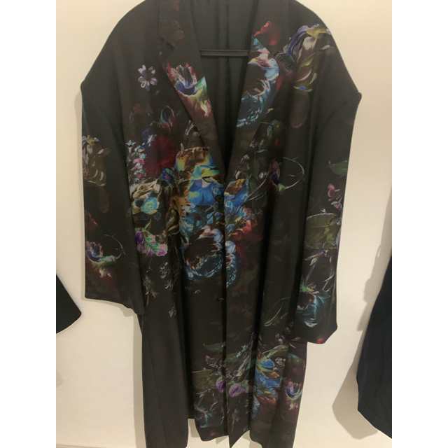 LAD MUSICIAN(ラッドミュージシャン)のladmusician longjacket 19aw 花柄 メンズのジャケット/アウター(その他)の商品写真