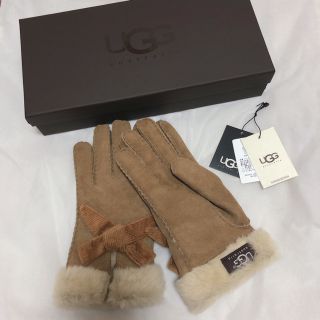 アグ リボン 手袋(レディース)の通販 50点 | UGGのレディースを買う