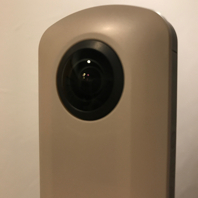 RICOH(リコー)のTheta シータ スマホ/家電/カメラのカメラ(その他)の商品写真