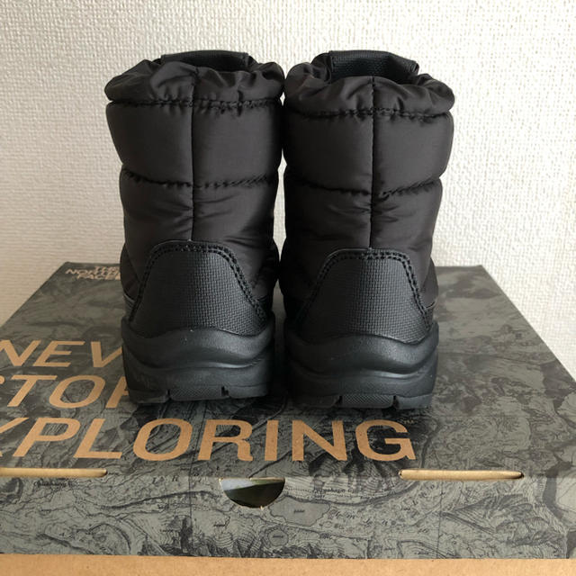 THE NORTH FACE(ザノースフェイス)のノースフェイス ヌプシ 16 キッズ キッズ/ベビー/マタニティのキッズ靴/シューズ(15cm~)(ブーツ)の商品写真