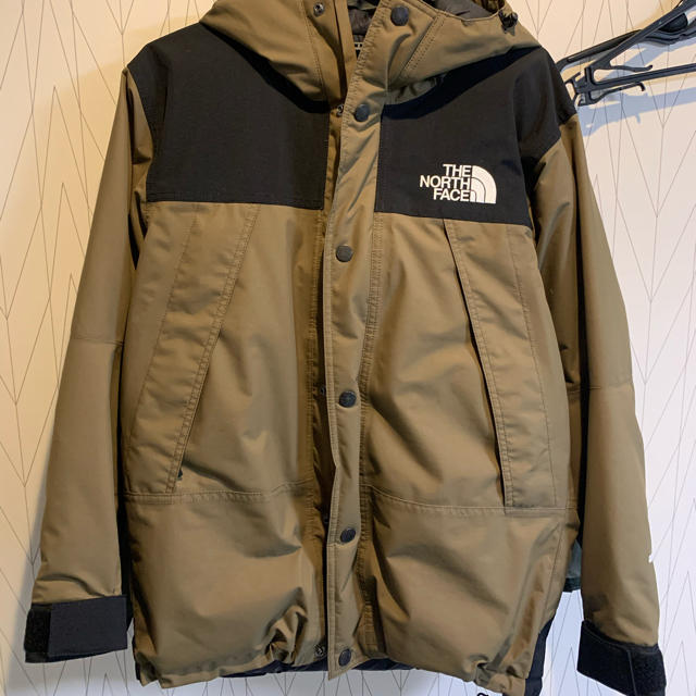 THE NORTH FACE  Mountain Down Jacket