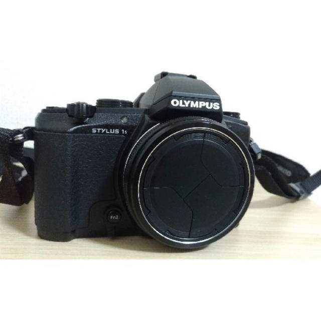 Olympus Stylus 1s