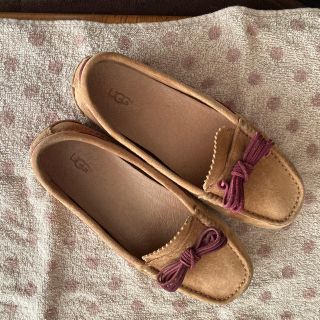 アグ(UGG)のオコサンさま専用(スリッポン/モカシン)