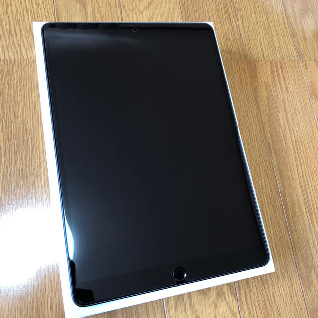 iPad - 【yuki】iPad Air 3 (第3世代)  Wi-Fiモデル64GB