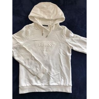 ゲス(GUESS)のゲス　GUESS プルオーバーパーカー(パーカー)