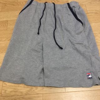 フィラ(FILA)のFILAハーフパンツ　　サイズ:L(ショートパンツ)