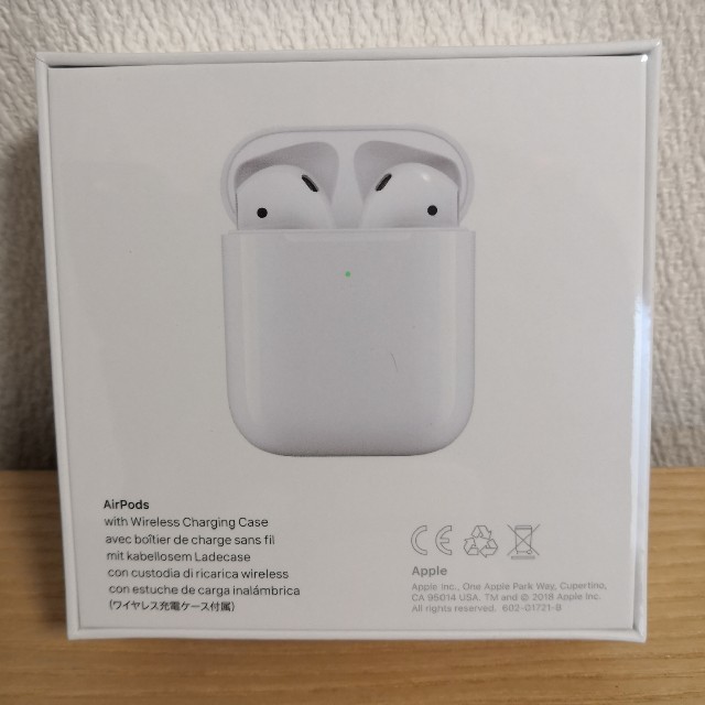 AirPods ワイヤレス充電ケース付属　第二世代　新品