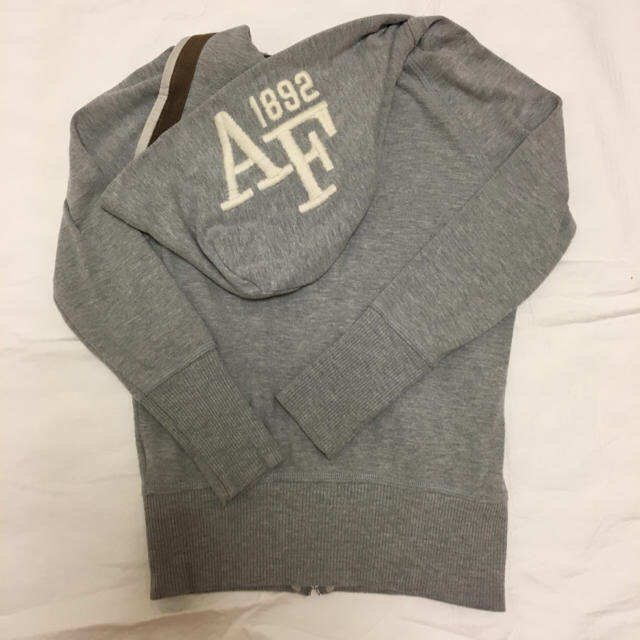 Abercrombie&Fitch(アバクロンビーアンドフィッチ)のAbercrombie パーカー レディースのトップス(パーカー)の商品写真